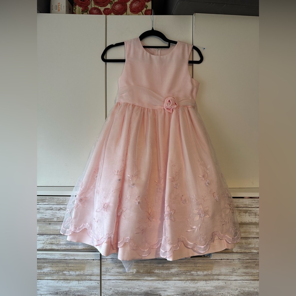 🌸 La Princess Pink Floral Embroidered Girls Formal Dress Size 10